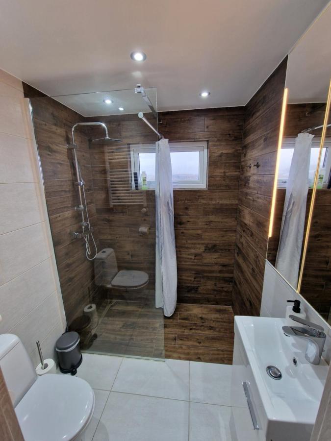 R&J Guesthouse Apartment Grindavík 외부 사진
